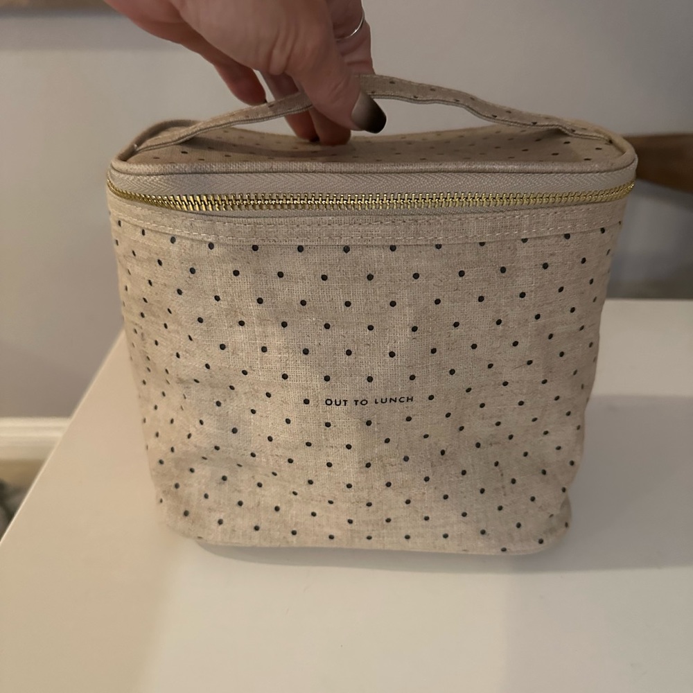 NWOT Kate Spade tote - Picture 4 of 10